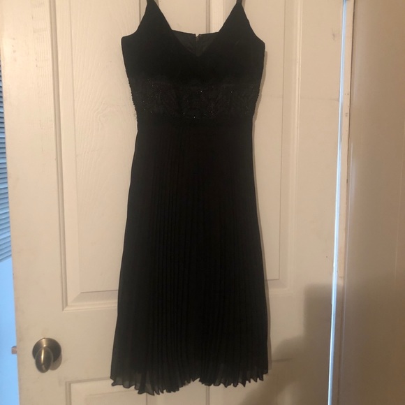 Beaded Dress - Picture 3 of 3